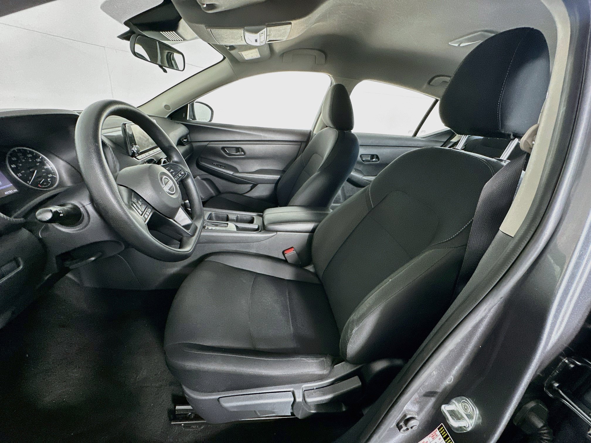 Used 2025 Nissan Sentra S FWD image 13