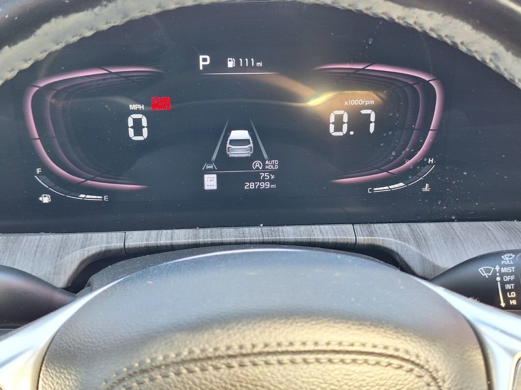 Used 2023 Kia Telluride EX w/ EX Captain's Chair Package image 15