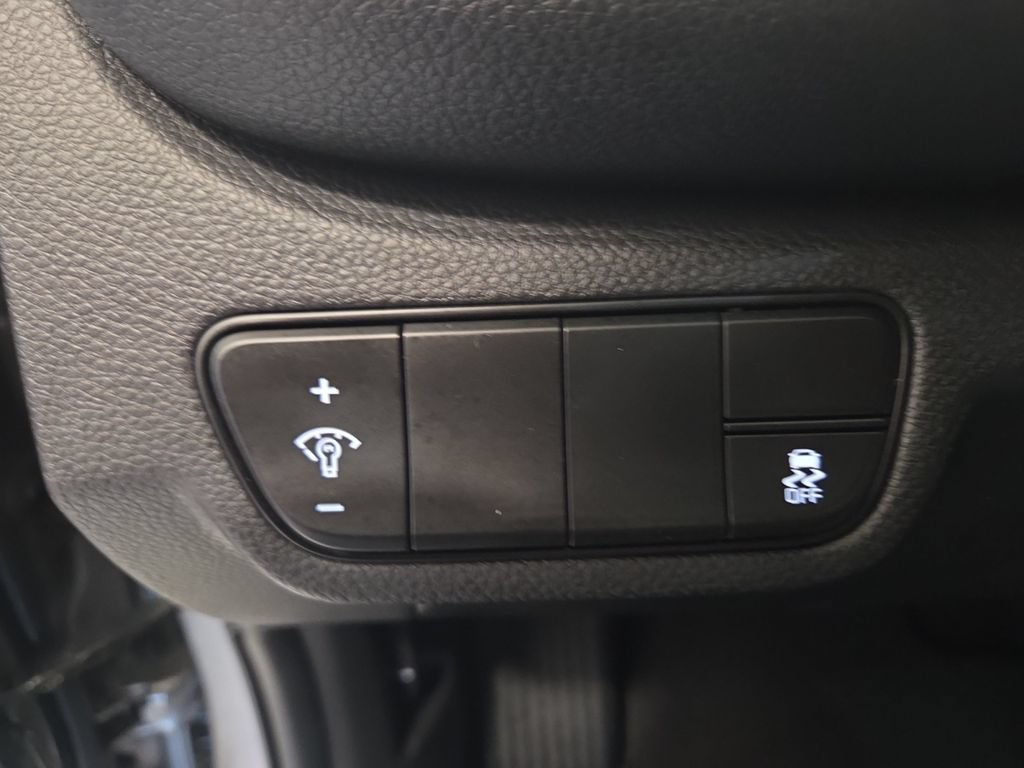 Used 2024 Kia Seltos X-Line AWD/4WD image 17