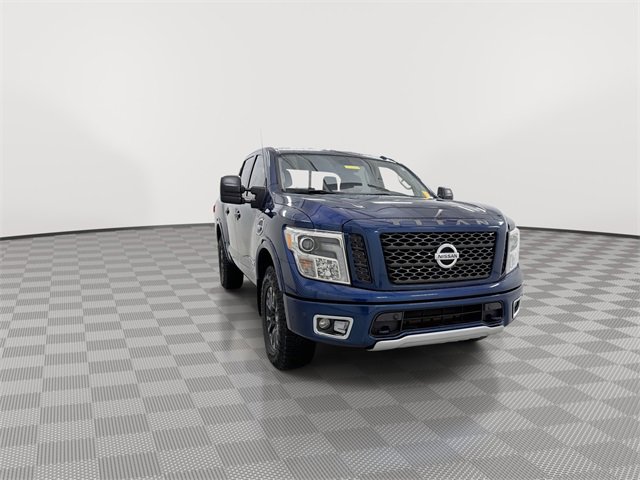 Used 2017 Nissan Titan PRO-4X image 2