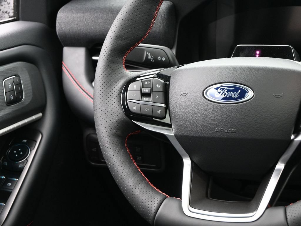 New 2026 Ford Explorer ST-Line w/ ST-Line Street Pack AWD/4WD image 24