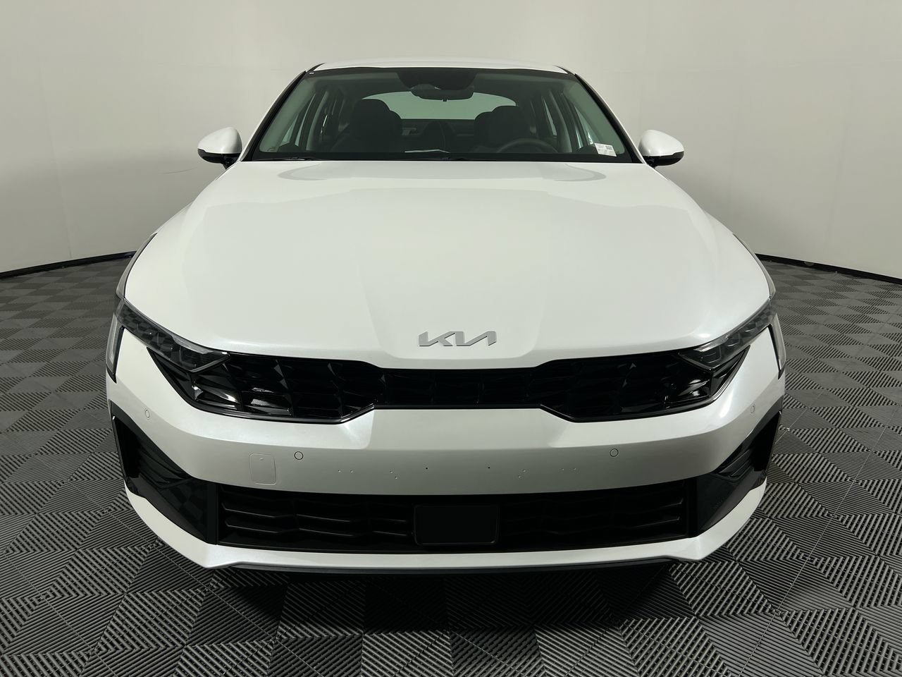 New 2026 Kia K5 LXS FWD image 9