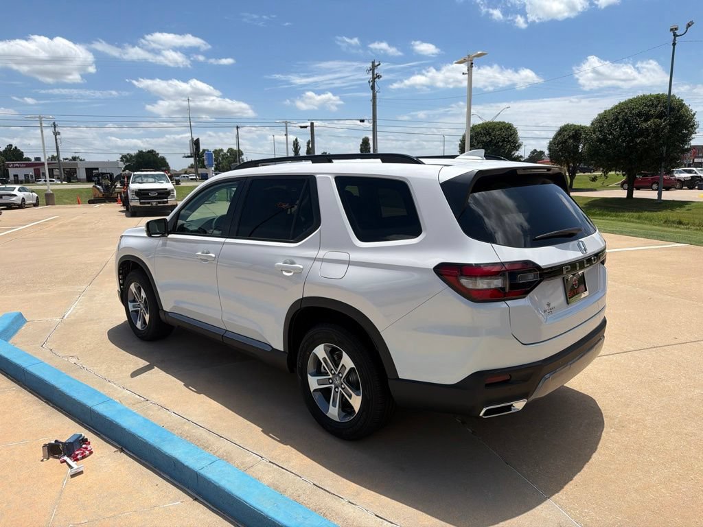 New 2026 Honda Pilot EX-L image 8