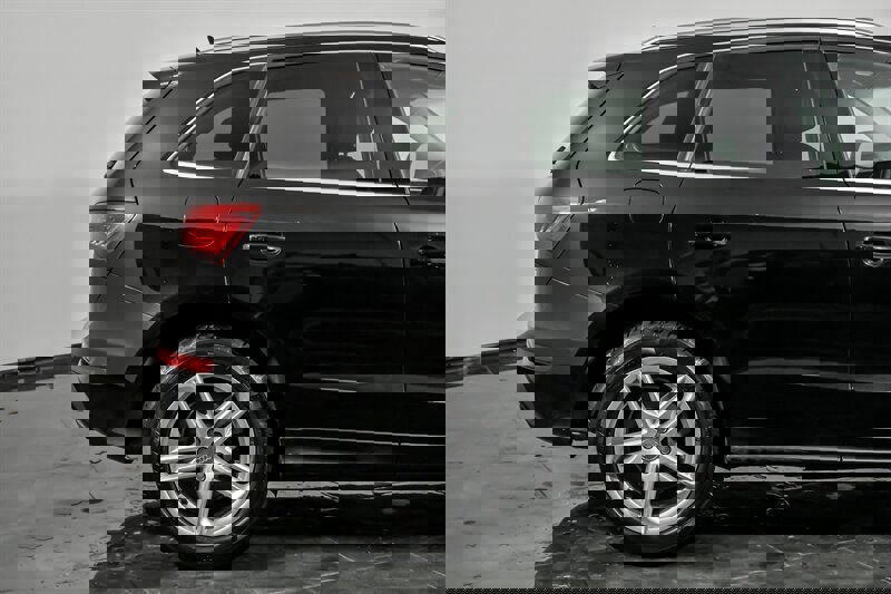 Used 2014 Audi Q5 3.0T Premium Plus image 11