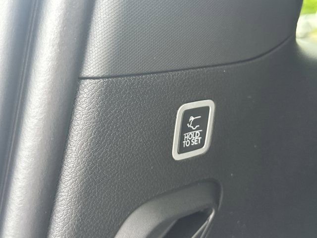 New 2026 Jeep Grand Wagoneer Summit image 19