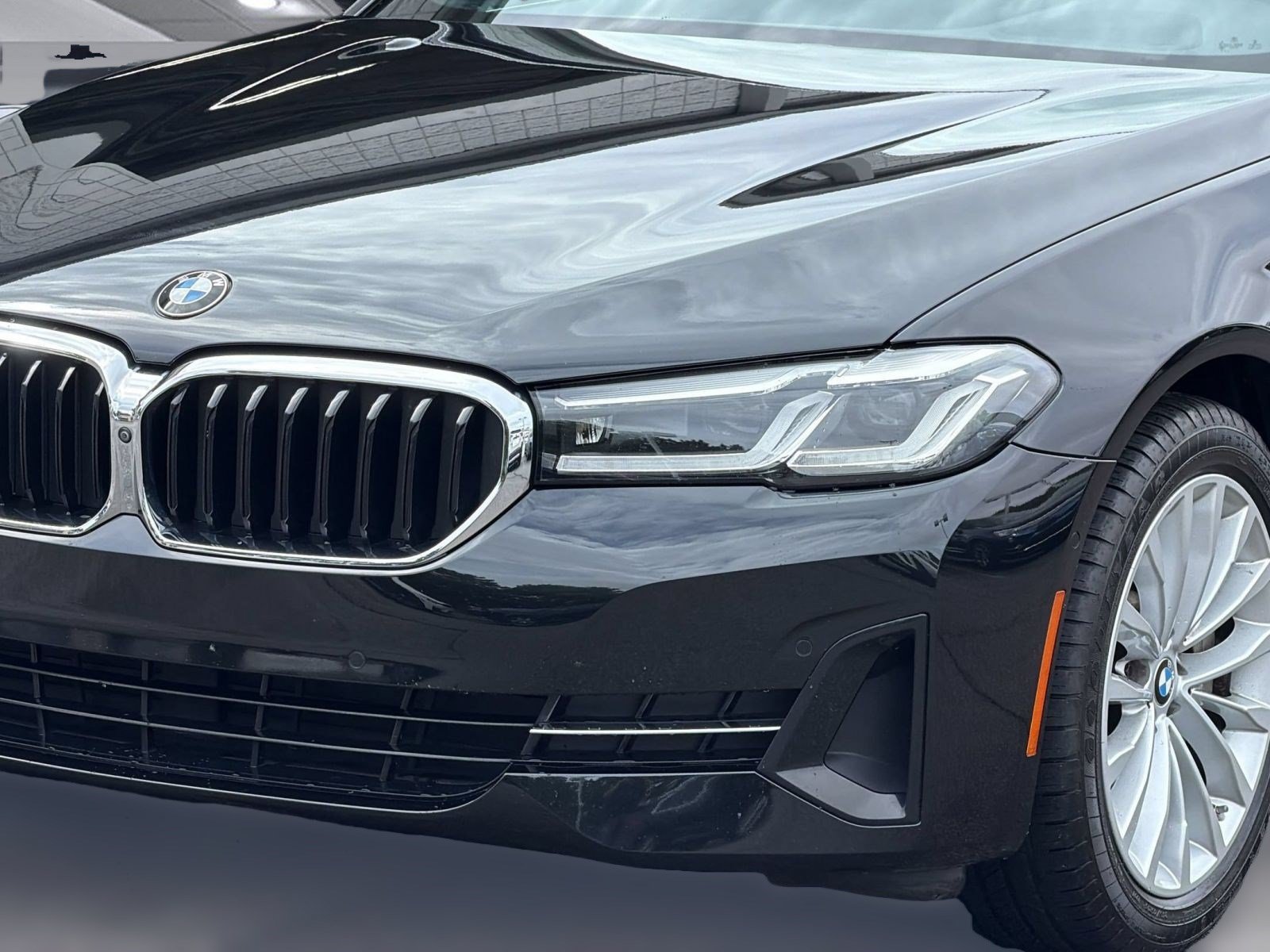 Used 2021 BMW 530i RWD image 11