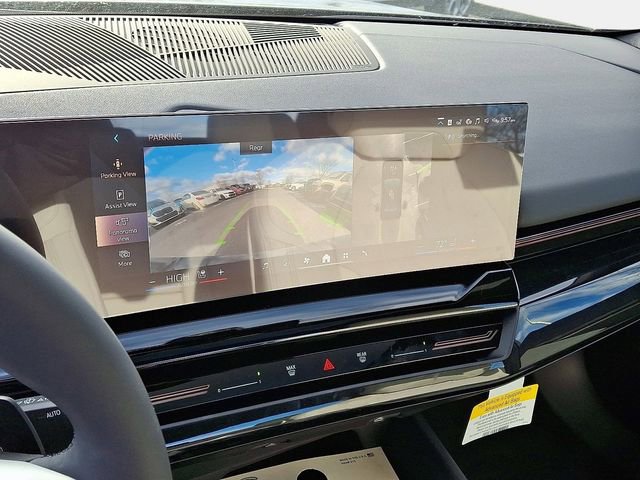 New 2026 BMW 530i xDrive w/ Executive Package image 15