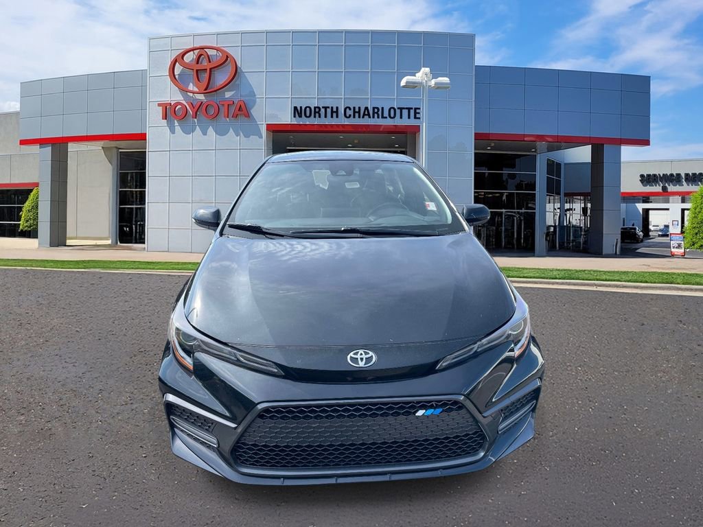 Used 2022 Toyota Corolla XSE image 4
