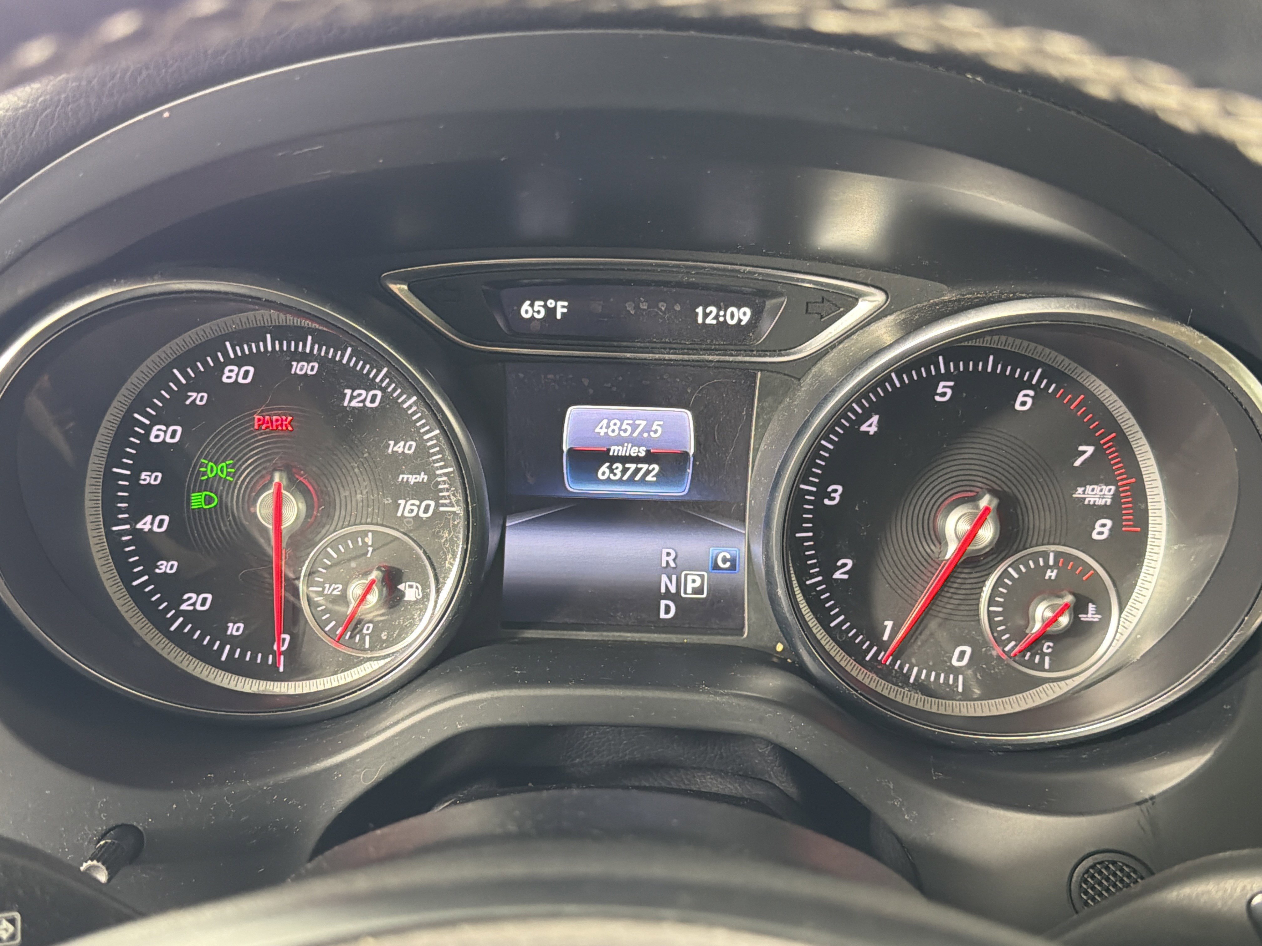 Used 2019 Mercedes-Benz GLA 250 4MATIC image 3