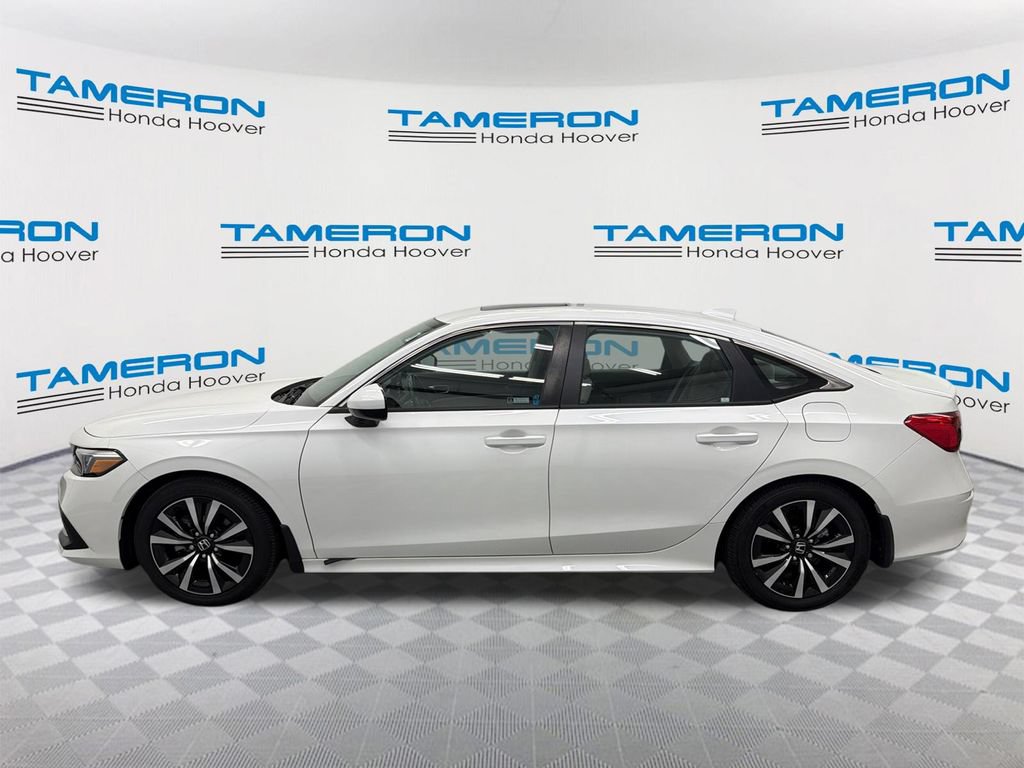 Used 2023 Honda Civic EX image 2