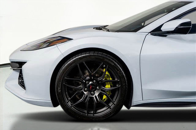 Used 2023 Chevrolet Corvette Z06 image 9