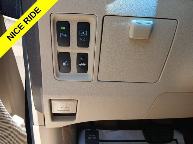 Used 2011 Lexus ES 350 FWD image 29