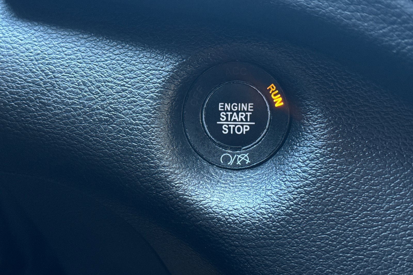 Used 2020 Jeep Cherokee High Altitude image 22