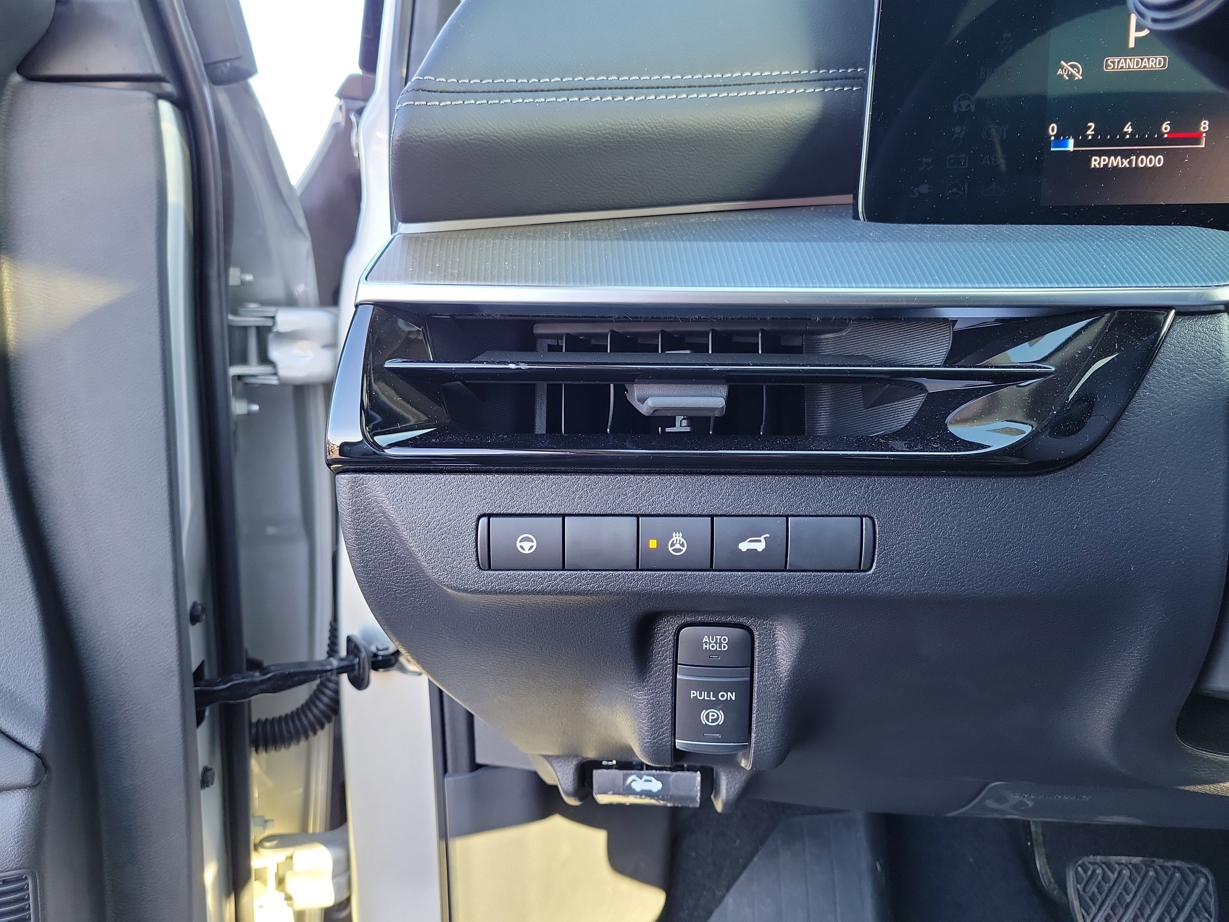 Certified 2025 Nissan Murano SL AWD/4WD image 21