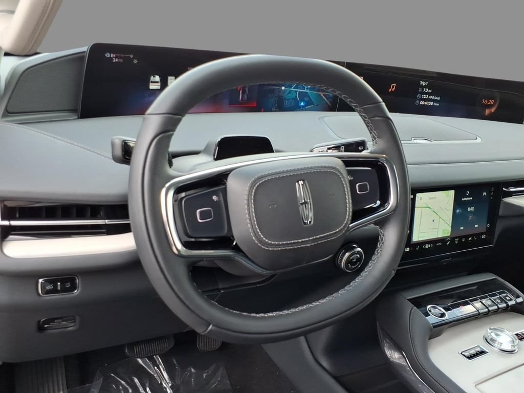 New 2027 Lincoln Navigator L Premier AWD/4WD image 21