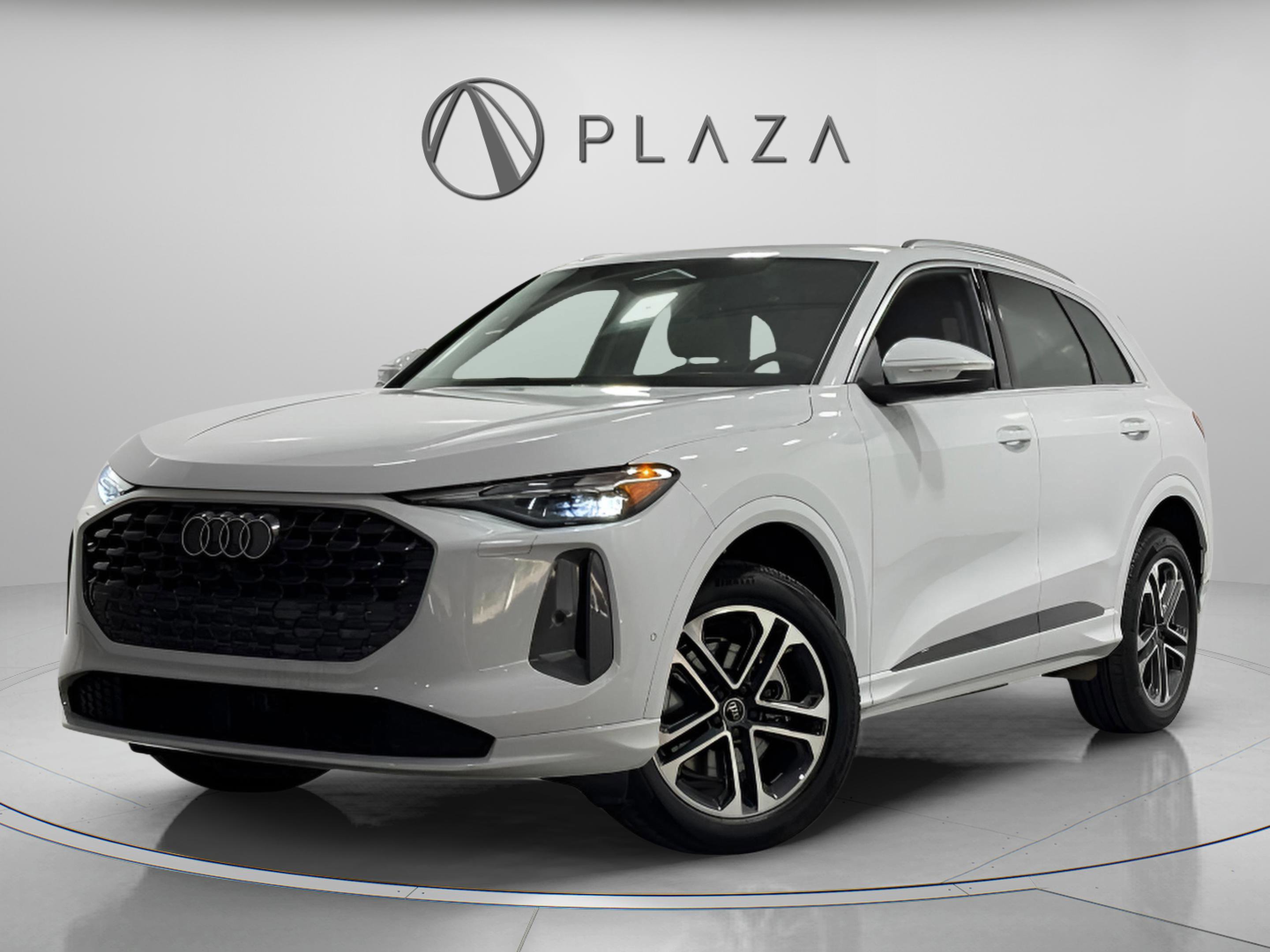New 2025 Audi Q5 Premium image 1