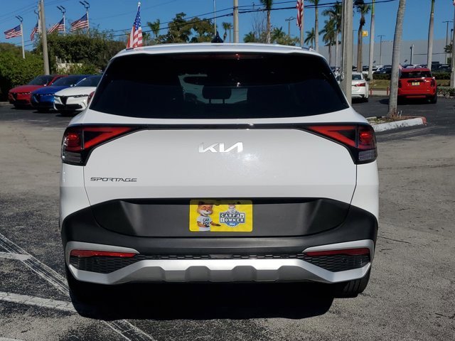 Used 2024 Kia Sportage EX image 6