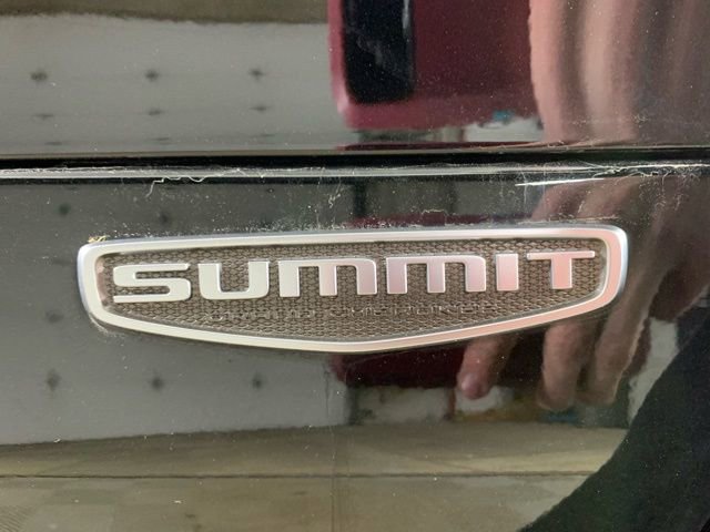 Used 2022 Jeep Grand Cherokee L Summit w/ Advanced Protech Group IV image 38