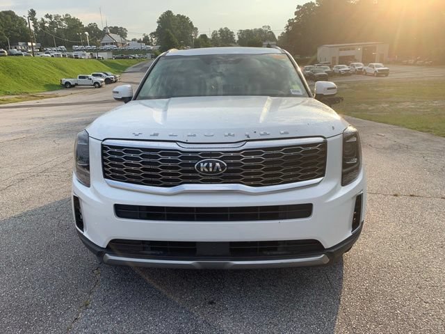 Used 2020 Kia Telluride EX AWD/4WD image 3