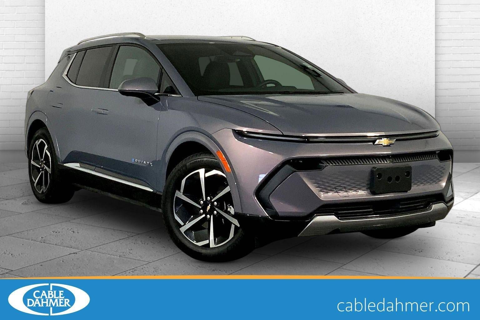 Used 2025 Chevrolet Equinox EV LT image 1