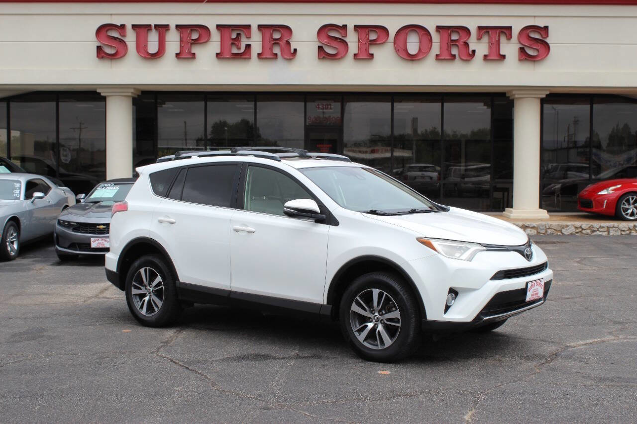 Used 2017 Toyota RAV4 XLE w/ Premium Special Value Package image 1