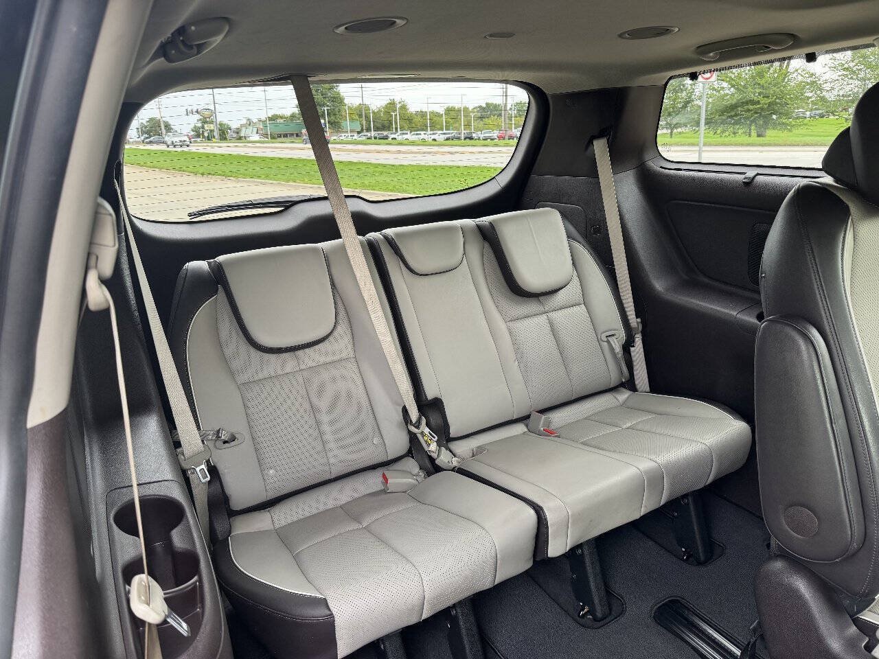 Used 2016 Kia Sedona SX Limited FWD image 15