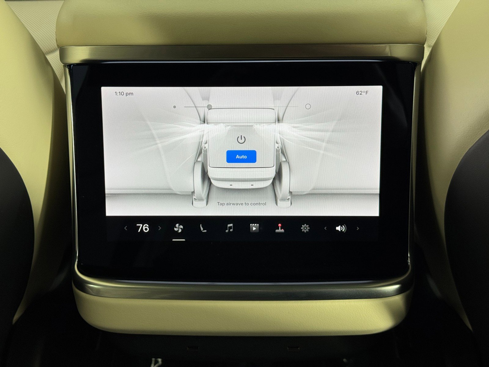 Used 2022 Tesla Model S Plaid image 35