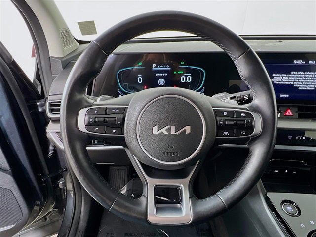 Used 2023 Kia Sportage EX w/ EX Premium Package image 12