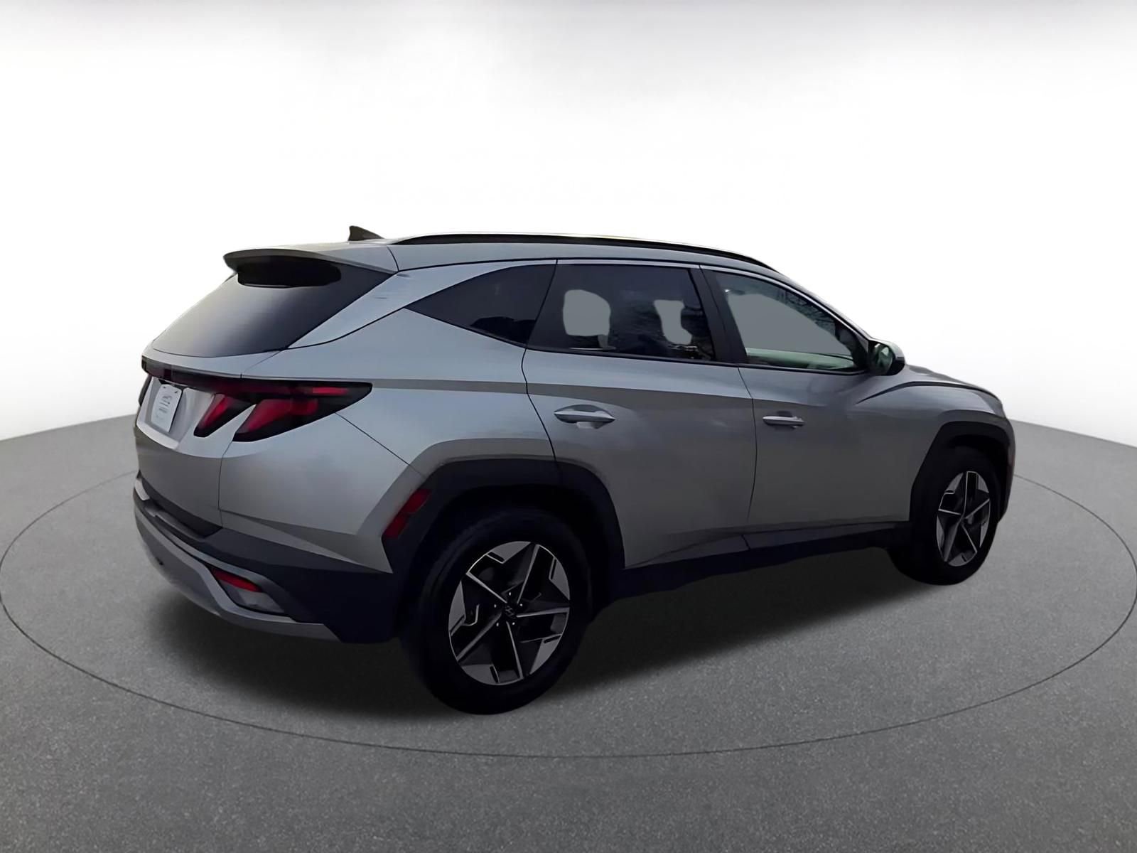 Used 2025 Hyundai Tucson SEL FWD image 15