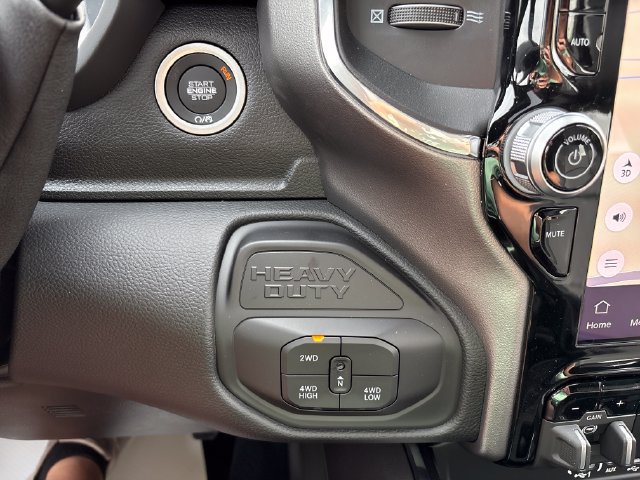 New 2027 RAM 2500 Laramie AWD/4WD image 20