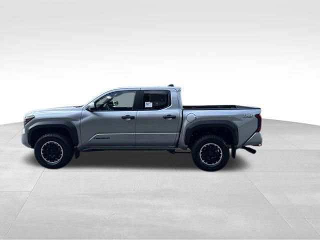New 2026 Toyota Tacoma TRD Off-Road AWD/4WD image 2