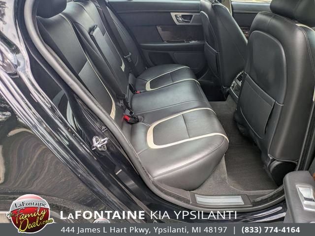 Used 2015 Jaguar XF Portfolio AWD/4WD image 29