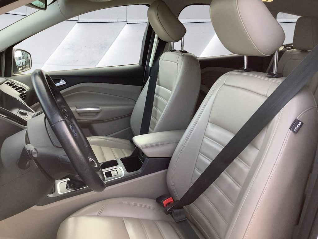 Used 2019 Ford Escape SEL image 8