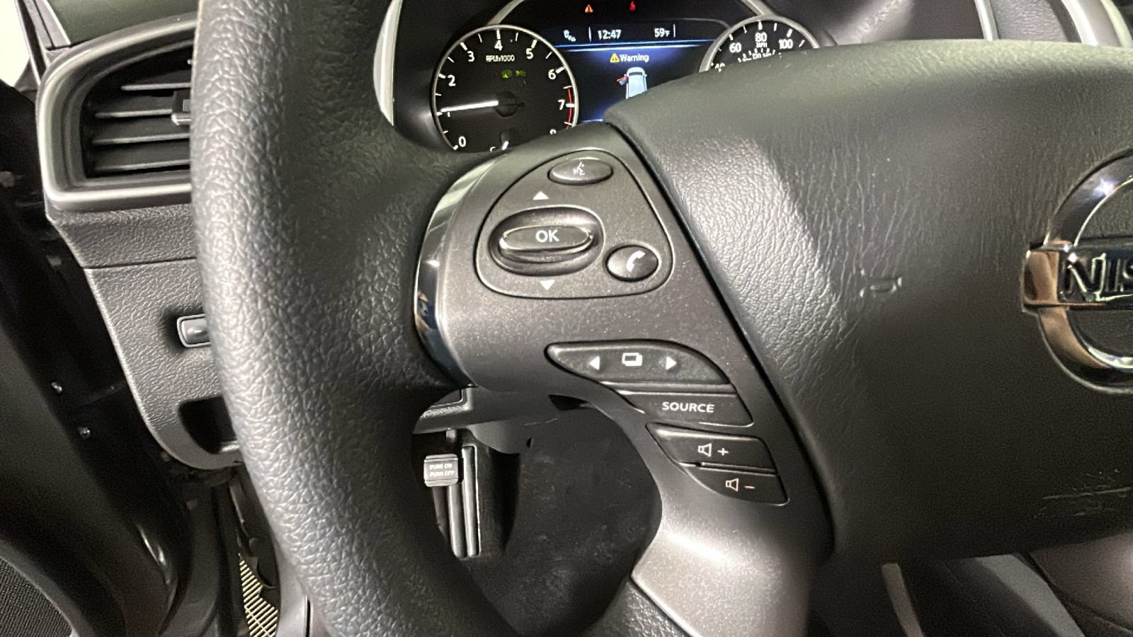 Used 2021 Nissan Murano S FWD image 18