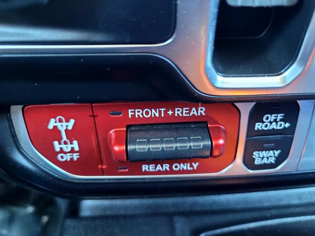 Used 2024 Jeep Wrangler Unlimited Rubicon 4xe AWD/4WD image 19