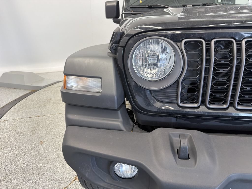 Certified 2024 Jeep Wrangler Unlimited Sport AWD/4WD image 12