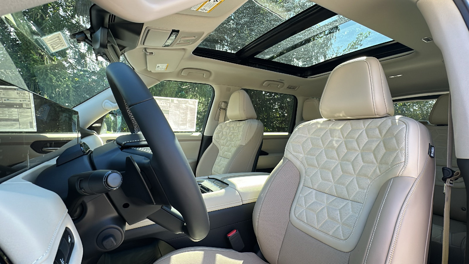 New 2026 Nissan Armada Platinum Reserve AWD/4WD image 8