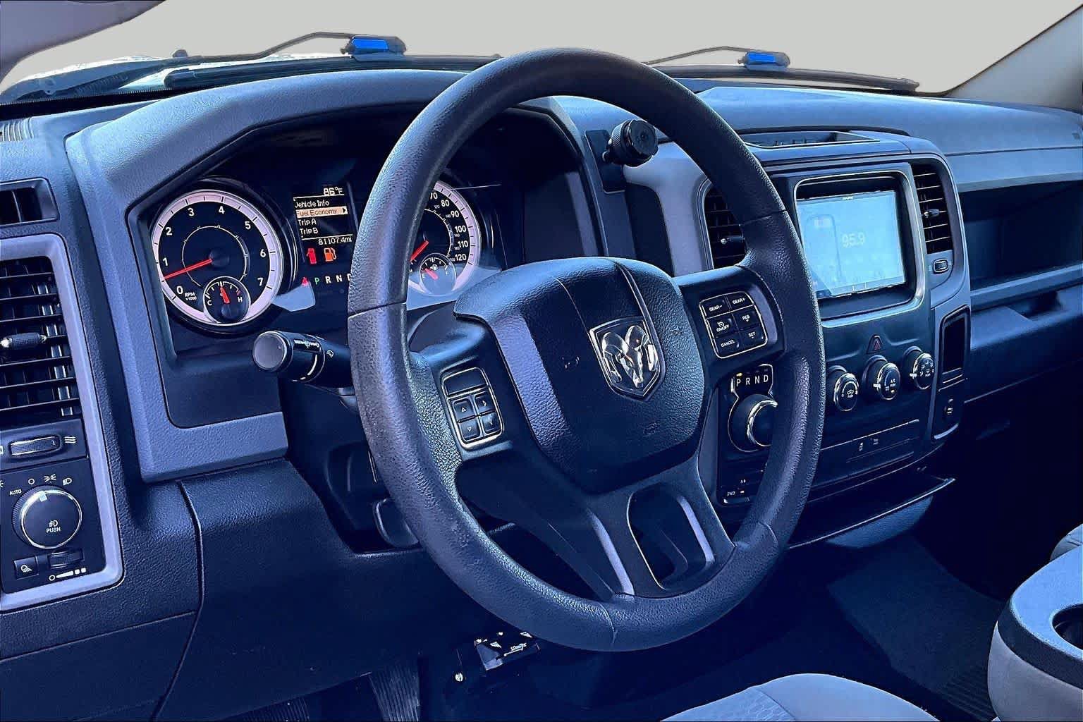 Used 2019 RAM 1500 Express AWD/4WD image 18