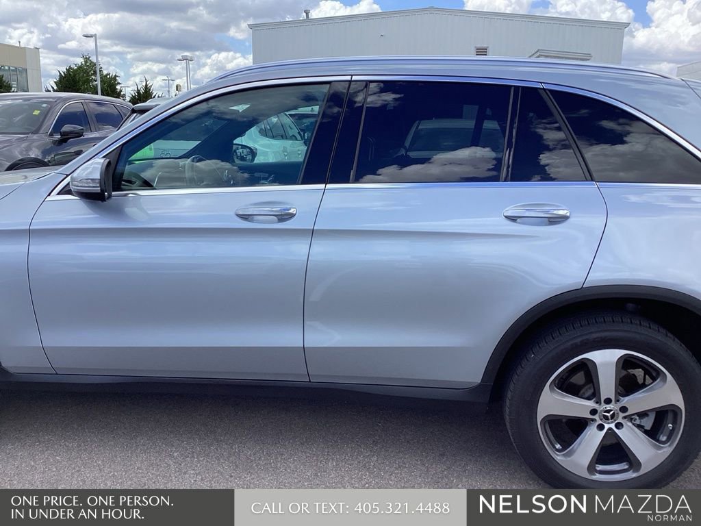 Used 2022 Mercedes-Benz GLC 300 4MATIC image 9