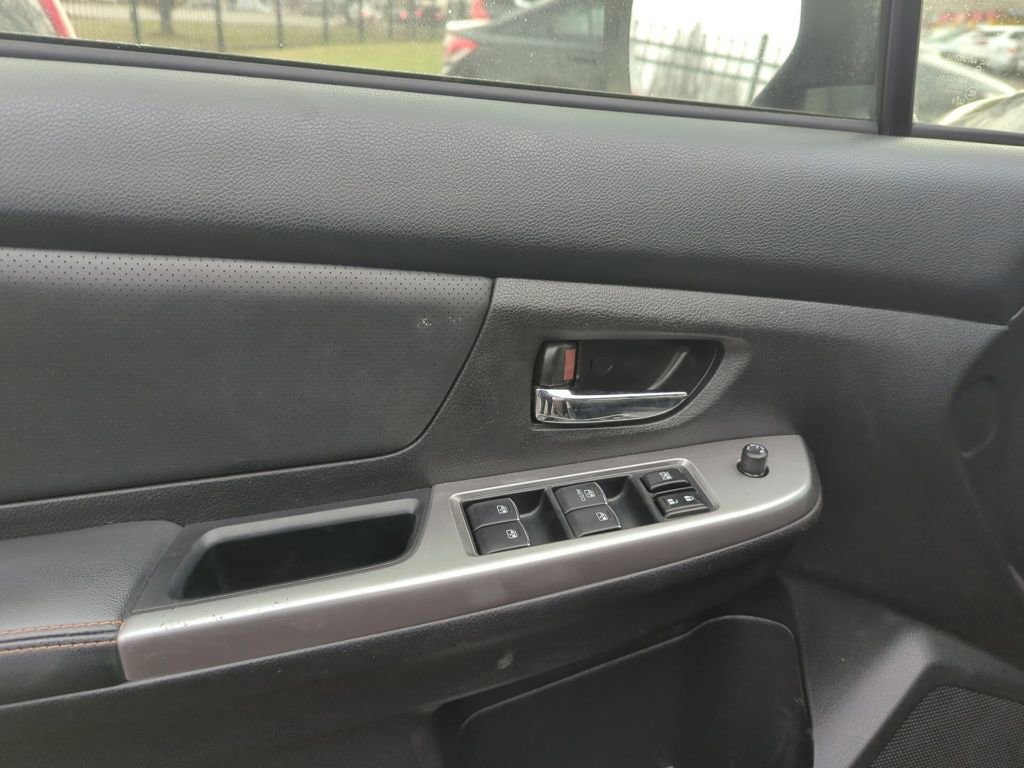 Used 2016 Subaru Crosstrek 2.0i Limited image 8