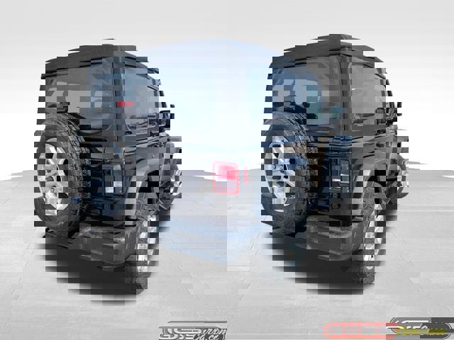 Used 2020 Jeep Wrangler Sport image 3