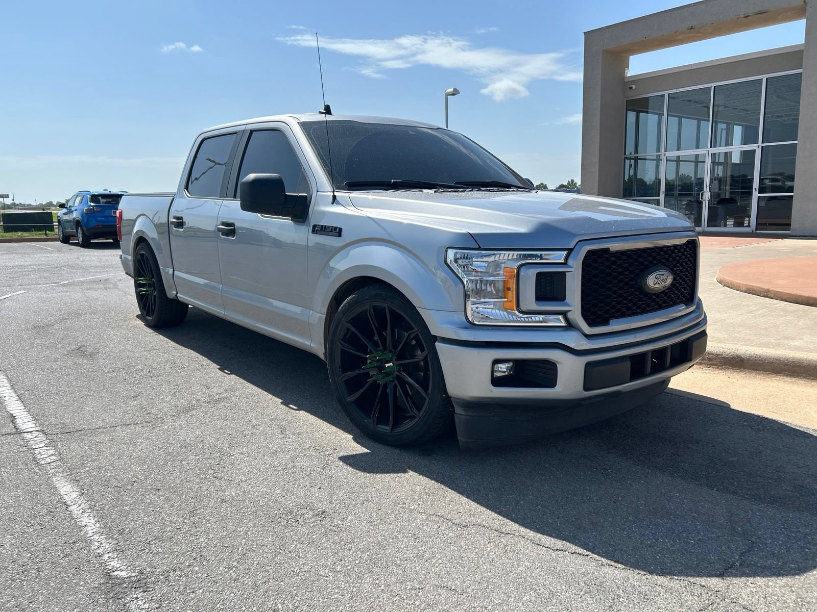 Used 2020 Ford F150 XL w/ Equipment Group 101A Mid RWD image 3