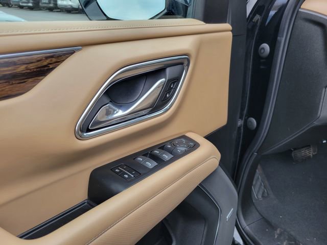 Used 2023 Chevrolet Tahoe Premier w/ Premium Package image 8