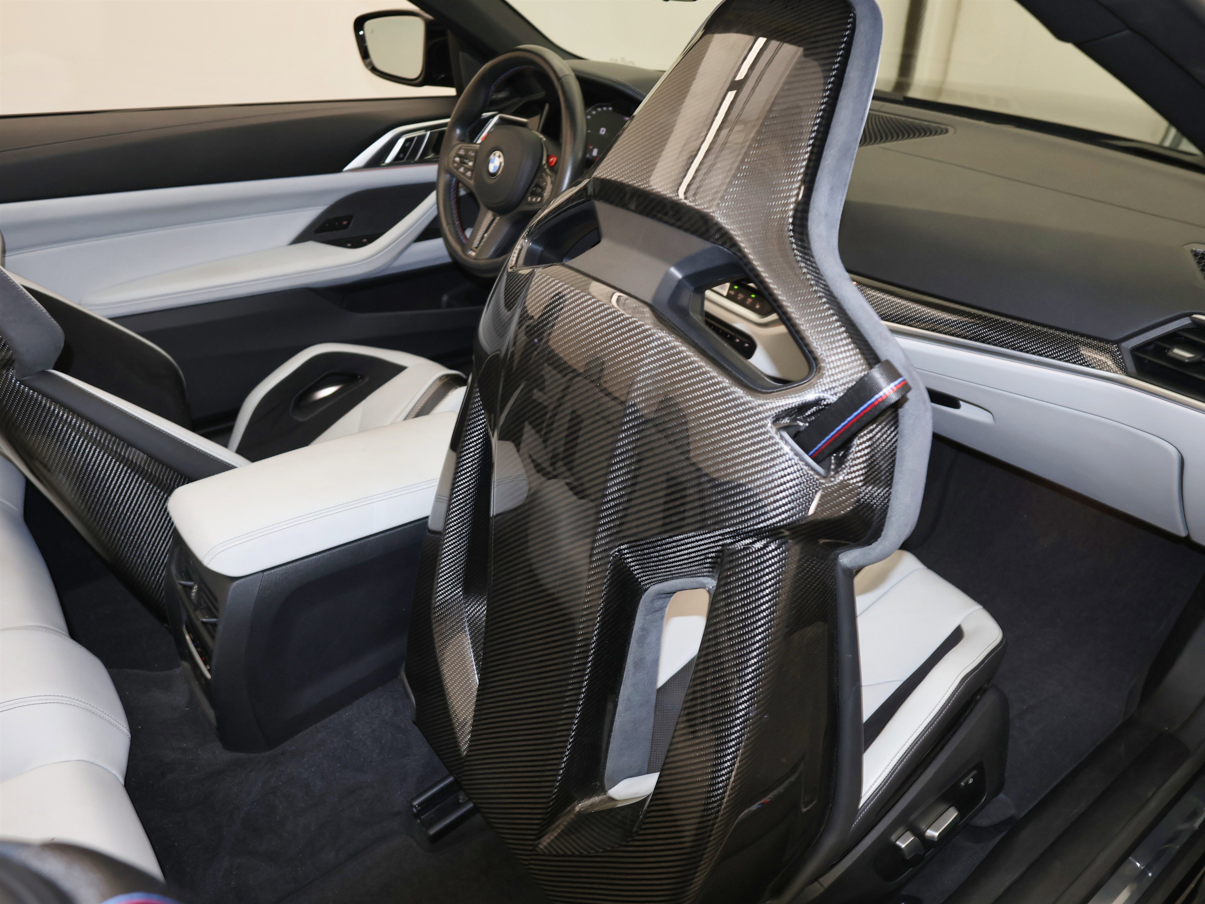 Used 2022 BMW M4 xDrive Competition image 52