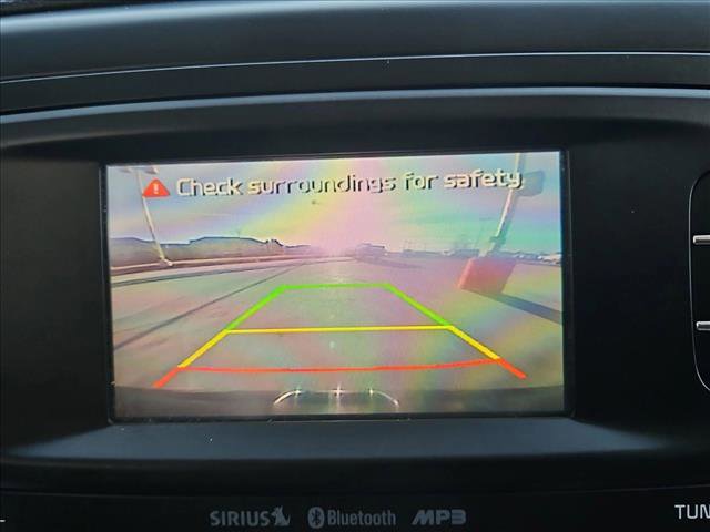 Used 2016 Kia Soul + image 14