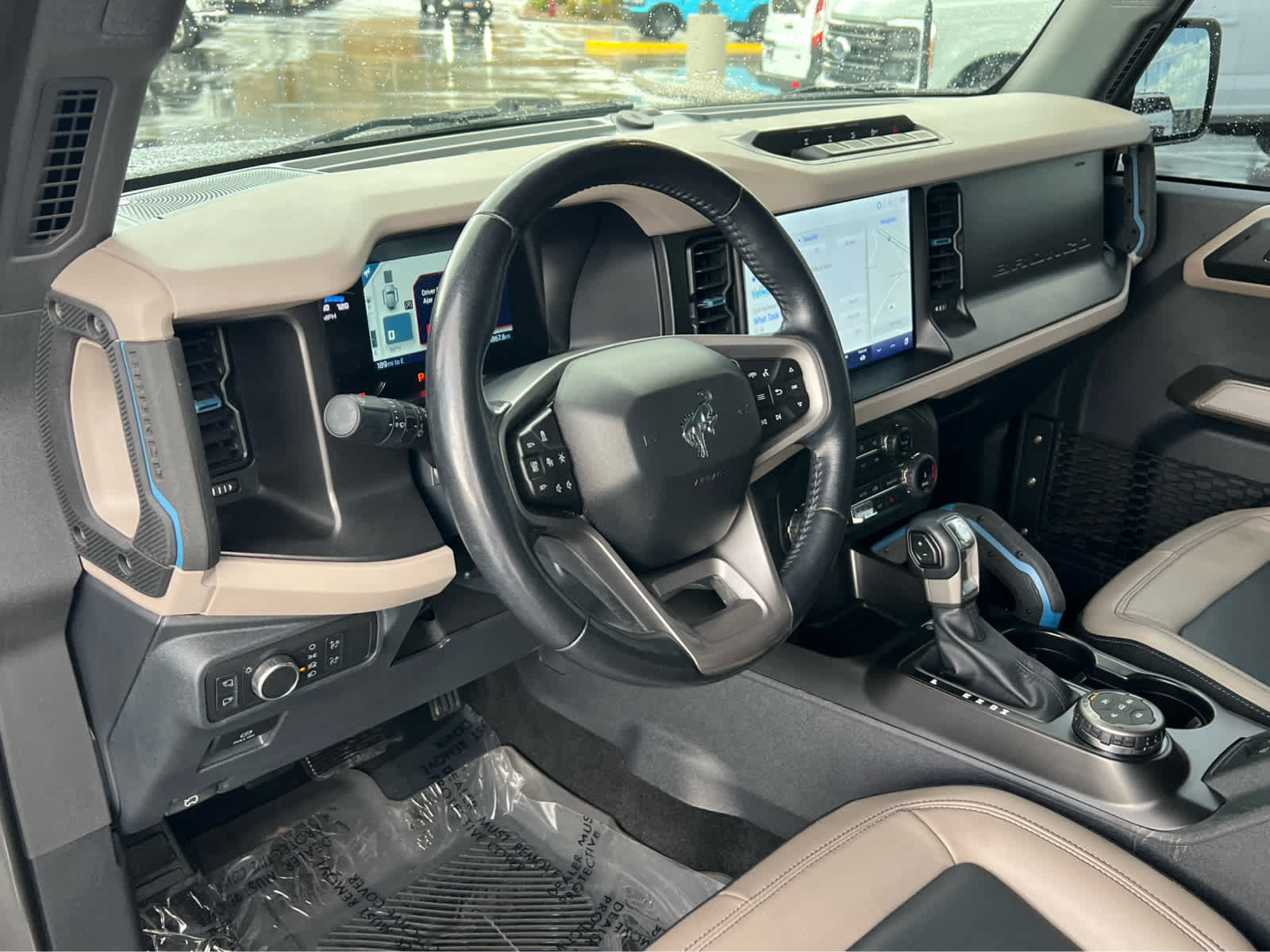 Certified 2022 Ford Bronco Wildtrak AWD/4WD image 27