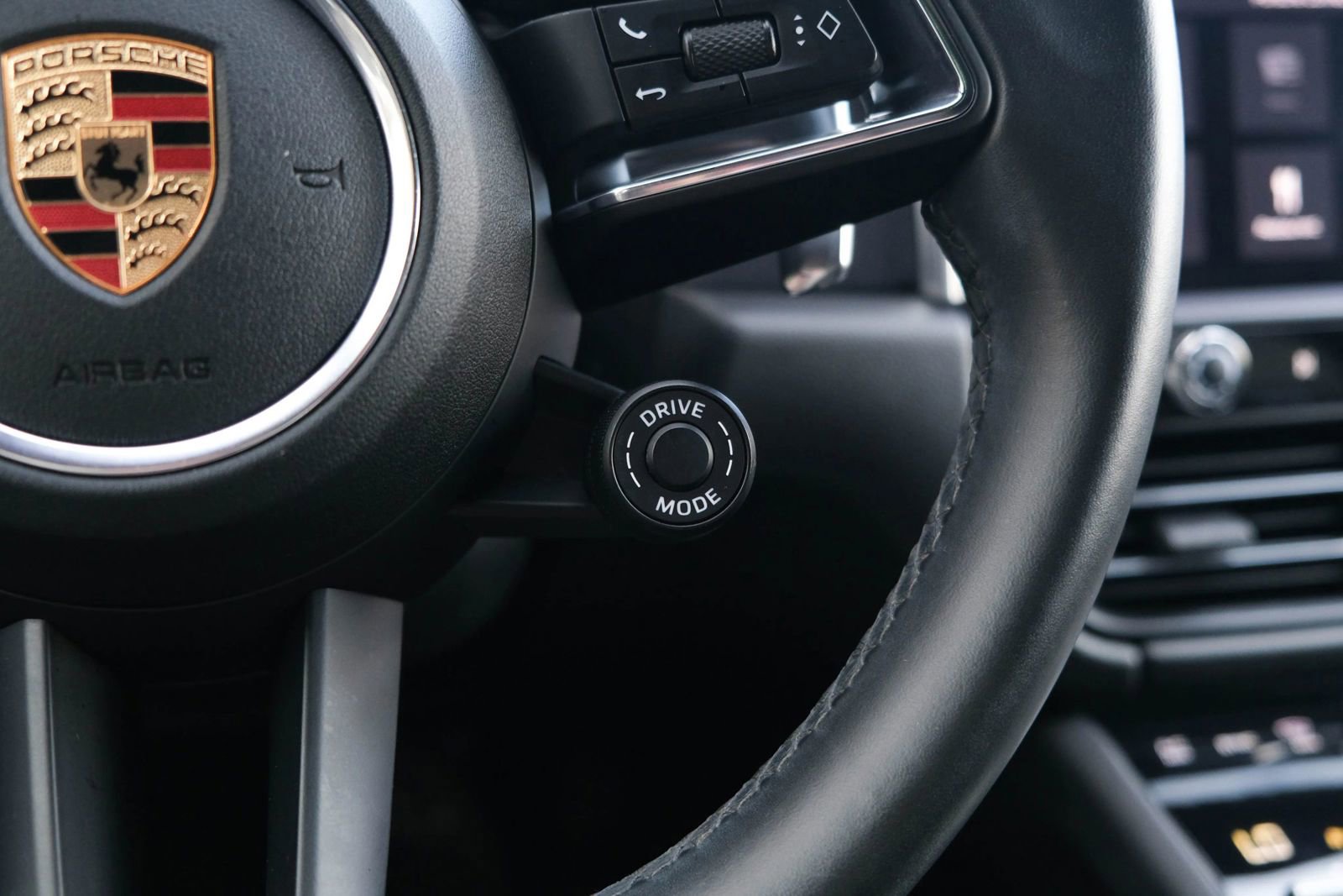 Used 2022 Porsche Macan GTS image 43