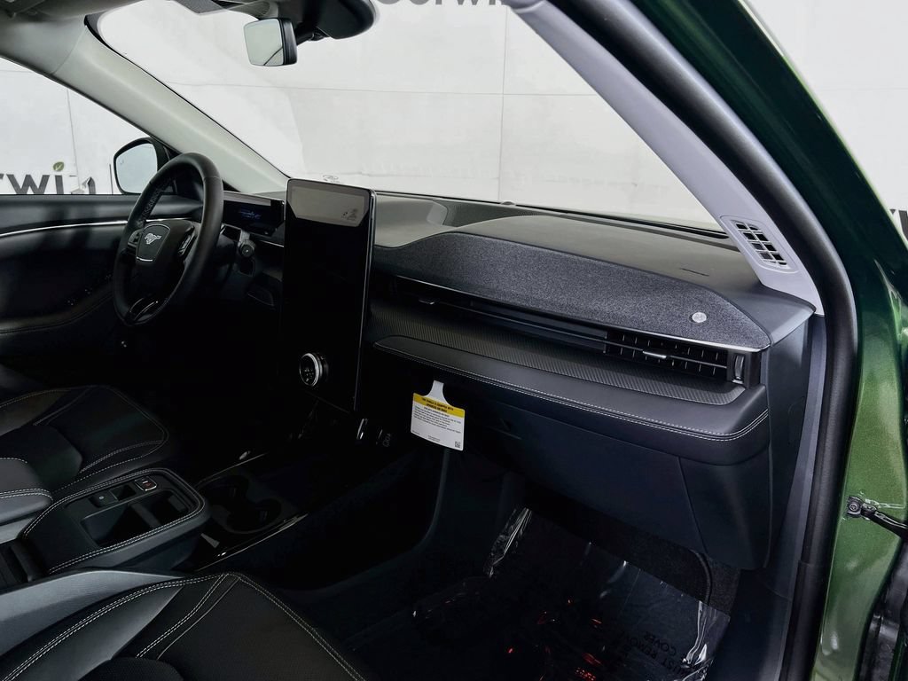 New 2026 Ford Mustang Mach-E Premium AWD/4WD image 31
