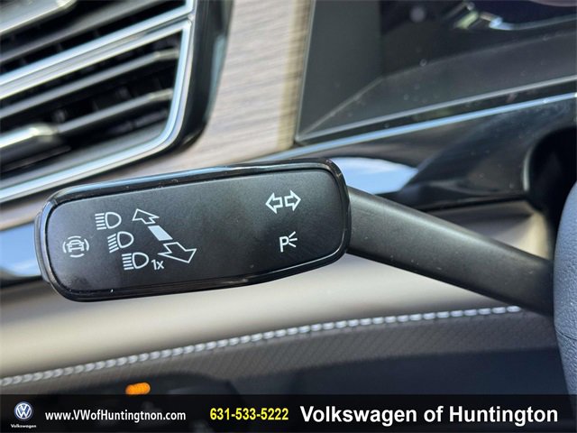 Certified 2025 Volkswagen Atlas SEL image 24