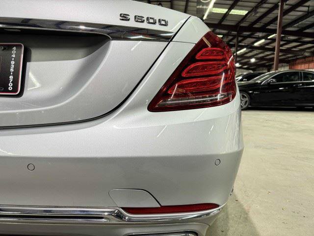 Used 2016 Mercedes-Benz Maybach S 600 image 24